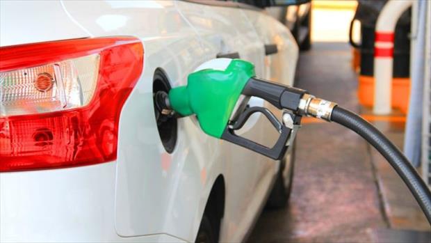 بنزین معمولی با بسیاری از خودروها سازگار نیست؛ در نبود بنزین سوپر چه کنیم؟
